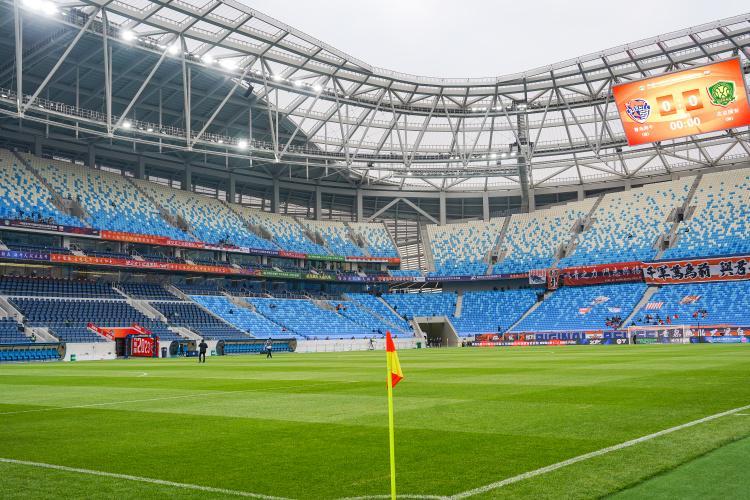 青岛日报：自海牛主场落户青春球场后已带动周边食宿消费约4亿元